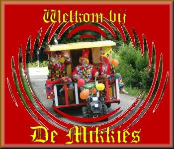 Ballonnen buikspreken poppekast goochelen clowns theater voor klein en groot