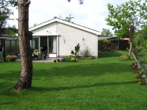 Vrijstaande vakantiewoning aan zee