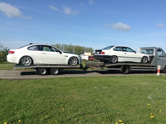 Autotransport autoambulance oprijwagen, met chauffeur