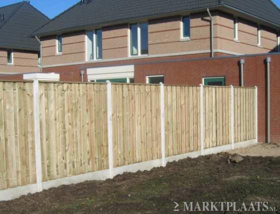 Actie hout en beton schuttingen