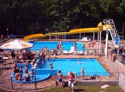 SPORT VAKANTIE survival in de ARDENNEN zwemmen