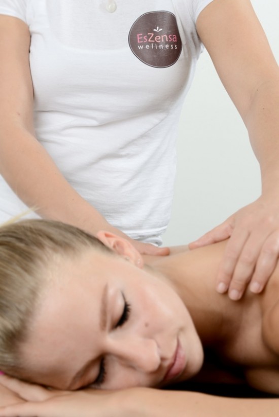 Kom tot rust en ontspanning met holistische massages van EsZensa Wellness