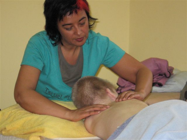 Deelopleiding School of Touch: Behandelaar Tactiel Stimulering, professionele aanraking in zorg en w