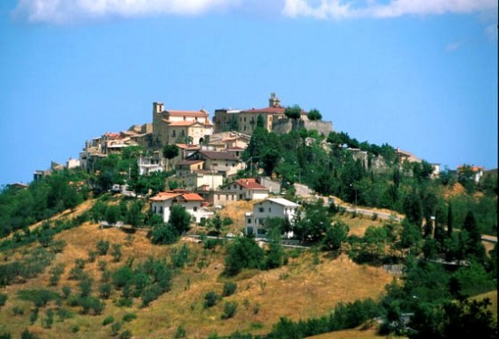 Antiek droomhuis om verliefd op te worden in Abruzzo, Italie