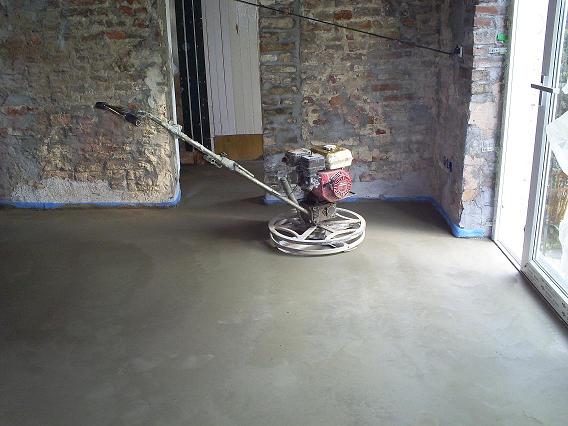 Zandcementdekvloeren,betonvloeren,gevlinderde betonvloeren