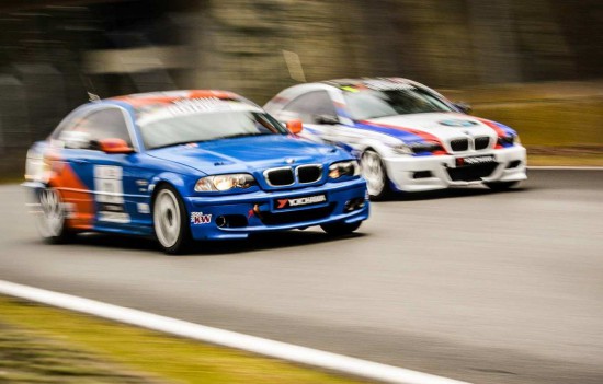 Zelf racen op het circuit, leuk kado voor vaderdag. Racen, rally rijden en driften op het circuit