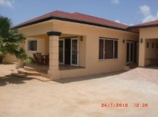 Aruba luxe appartementen/3-kmr. woning te huur