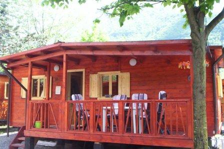 Te huur chalet aan lago di Lugano. 40 mtr v/h meer