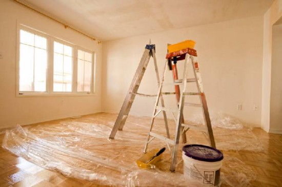 Schilderwerken, het leggen van de vloerpanelen