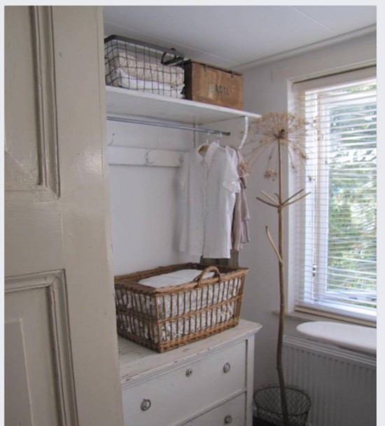 Uw was binnen 48 uur weer gestreken in de kast. — foto 1