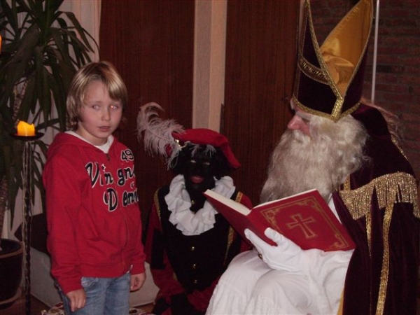 Sint en Piet op bezoek in Roosendaal