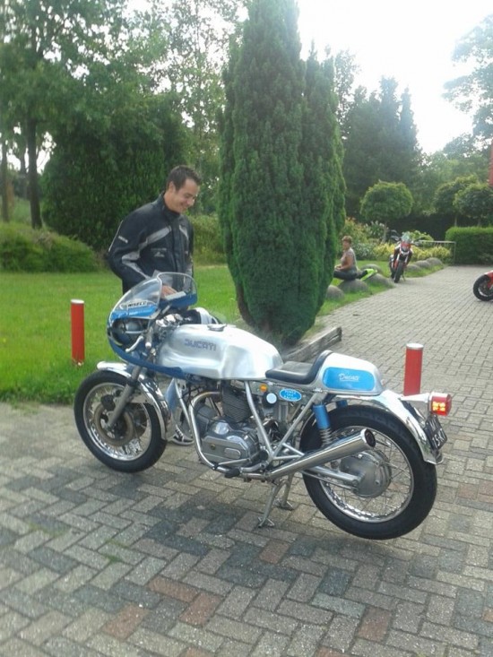 Ervaren scooter/motor monteur voor reparatie en onderhoud aan huis. tegen schappelijke prijzen.