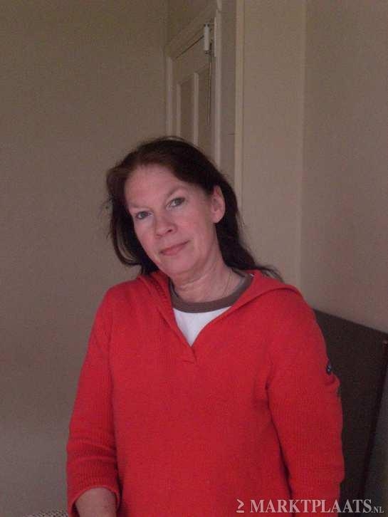 DIVERSE MASSAGES EN RAINDROP THERAPIE IN DEN HAAG
