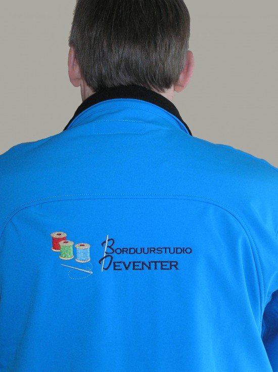 Borduren van logo's of teksten op kleding en textiel? Borduurstudio Deventer regelt het!