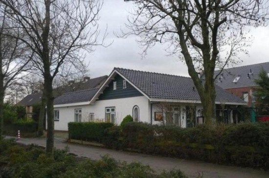 Vrijstaande Semi Bungalow te koop in Middelharnis Zuidholland