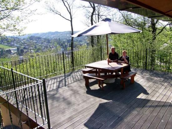 ARDENNEN TE HUUR LUXE CHALET IN DURBUY MET PRACHTIG UITZICHT — foto 2