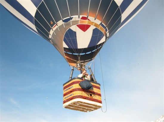Sinterklaas en kerstmis kado balonvaart, zelf vliegen, quadrijden en meer voor dagje weg, lekker uit — foto 2