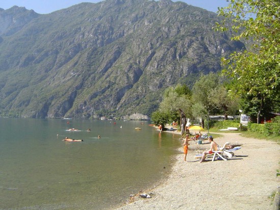 Te huur prive chalet meer van Lugano in Porlezza (Italie) — foto 2