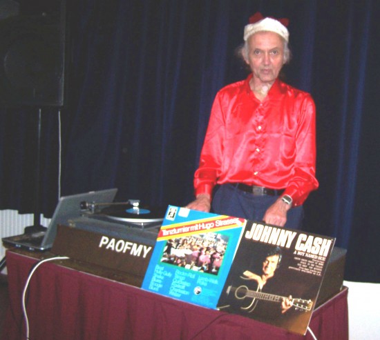 Stijldans-DJ. Kerstdagen nog vrij, gratis voor zorginstellingen — foto 2
