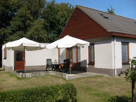 Luxe vakantiebungalow te huur bij zee en strand — foto 2