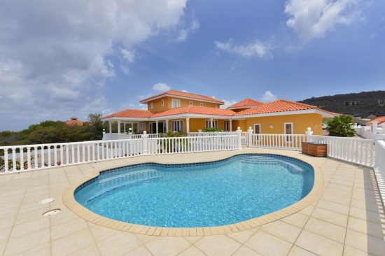 Luxe vakantiewoning met privé zwembad aan zee, Curacao — foto 2