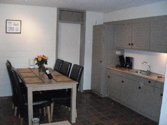 Vakantiehuisje op groot domein super voordelig — foto 2