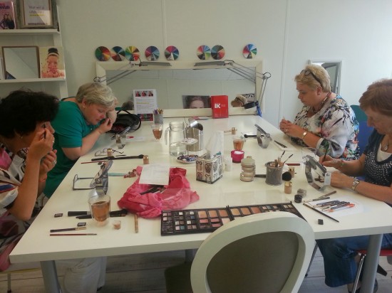 Looking Good Vriendinnen arrangement | kleur, make-up & kleding — foto 2