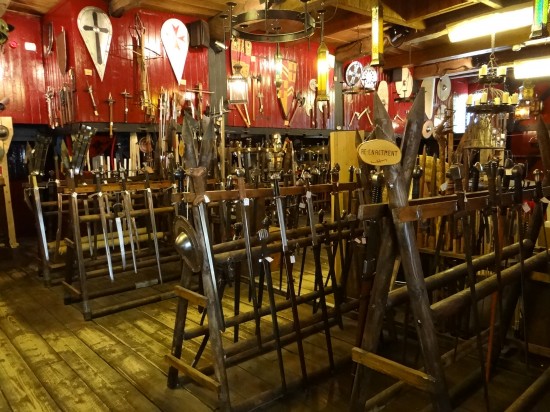 Middeleeuwse / viking kleding, Roofvogels, zwaarden, uilen, trouwen, workshops, vergaderruimte — foto 2