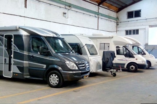 Caravanstalling op Spanje, Valencia — foto 2