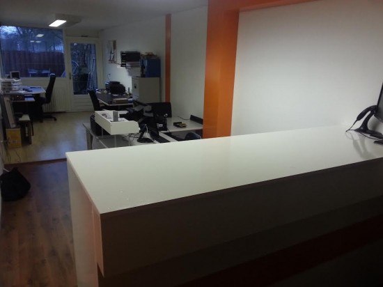 Barst in het scherm van uw mobiele smartphone of tablet. We fix it. Mobile-Repair Zoetermeer — foto 2