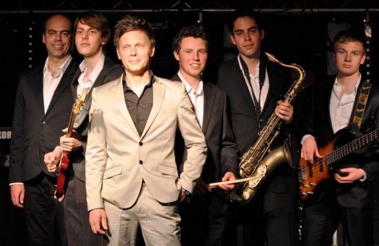 Goede live muziek goed geregeld — foto 2