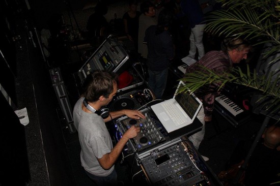 DJ op je Feest: 100% dansgarantie met danceclassics van 70's tot nu — foto 2