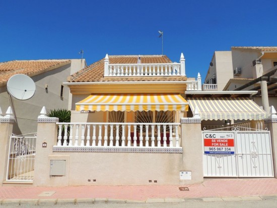 Mooie huizen te koop in Spanje. Regio Alicante. — foto 2
