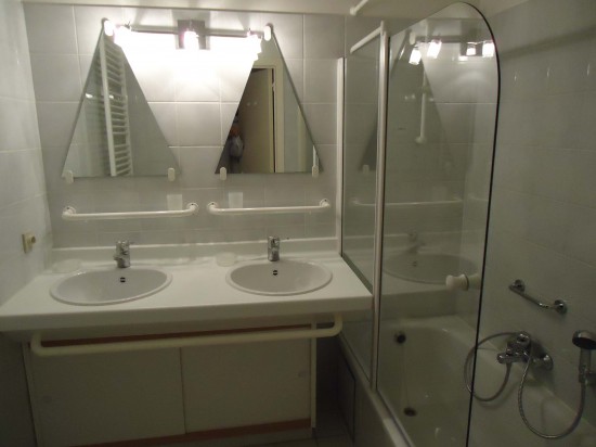 Appartement aan zee Nieuwpoort met WIFI, garage, fietsen, hond toegelaten — foto 3