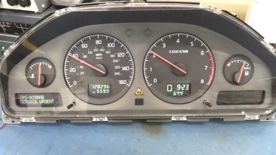 Reparatie Volvo dashboard instrumentenpaneel S80 XC70 XC90 S60 S70 V70 — foto 3