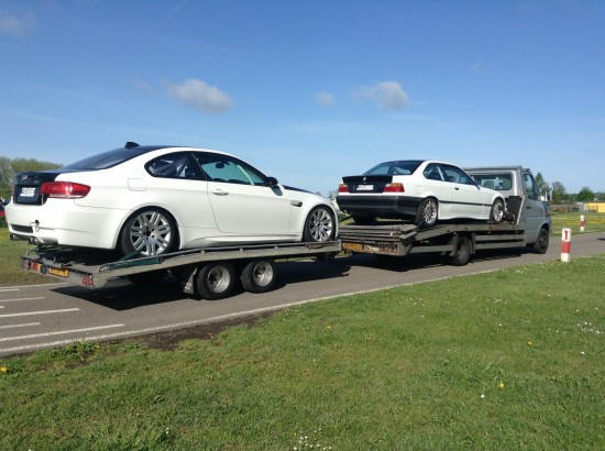 Oprijwagen, autoambulance, autotransport, met chauffeur — foto 3