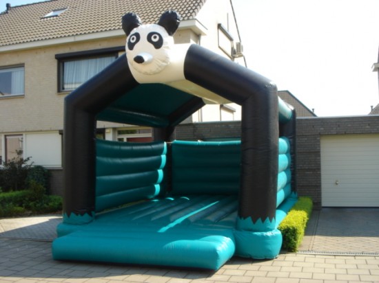 Springkussen grote keuze met of zonder regendak al vanaf 65 euro — foto 3