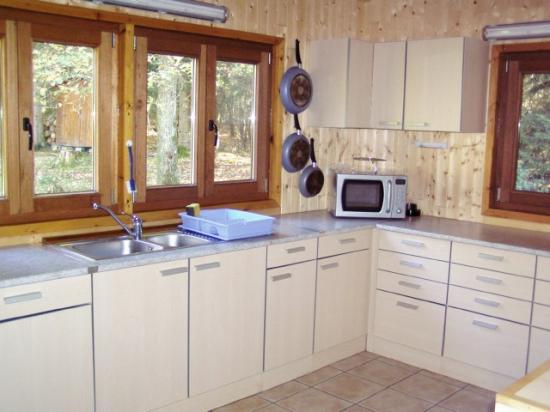 Ruime chalet,8pers,3slpks,2badks,rustig gelegen — foto 3
