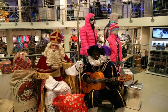 Sint en Muziekpiet op bezoek? — foto 3