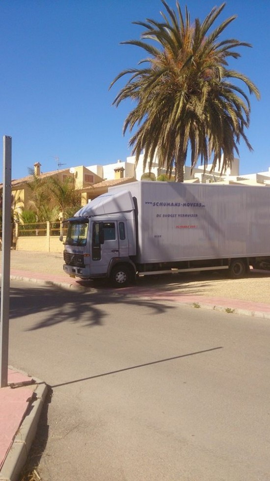 SCHUMANS-MOVERS DE BUDGETVERHUIZER+VERVOERDER UIT BEEK — foto 3