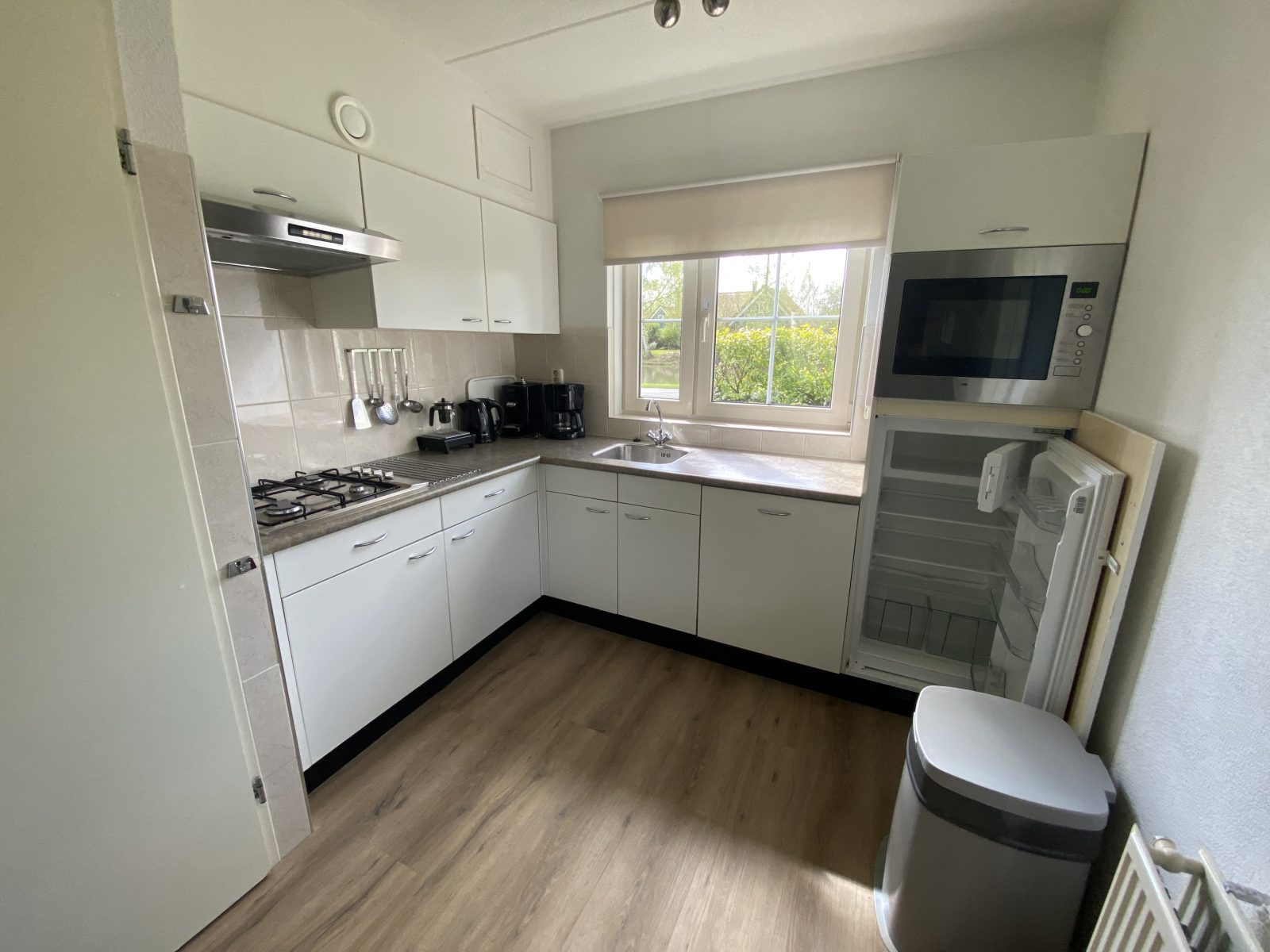 Te huur luxe en compleet 6 persoons vakantiewoning met zwembad op park de Weerribben — foto 3
