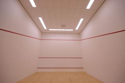 Aanleg onderhoud en renovatie van squashbanen squash