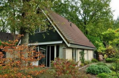 ACHTERHOEK-VAKANTIEBUNGALOW SIMMELINK