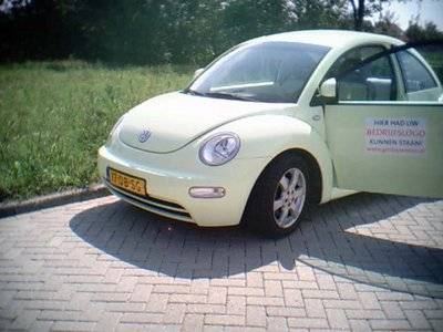 €§BETAALBARE reklamevoering op unieke VW NEW BEETLE€§