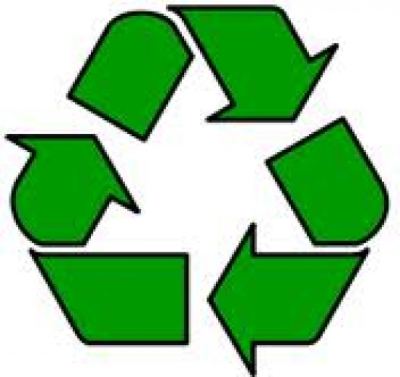 Kartonboer Recycling voor het afhalen van oud papier , karton , folies en metalen