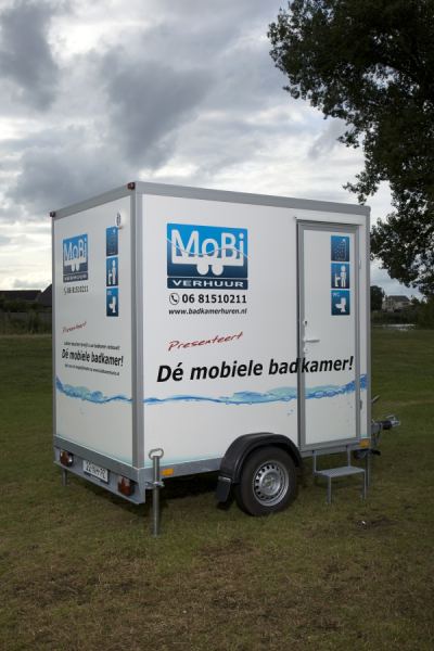Te huur mobiele badkamer (douchewagen)