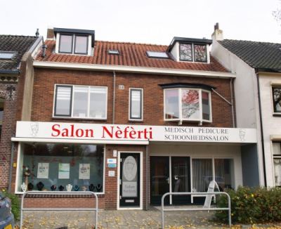 Schoonheidsbehandeling, Medisch Pedicure, Visagie en workshops, Voetreflextherapie, Wimperpermanent,